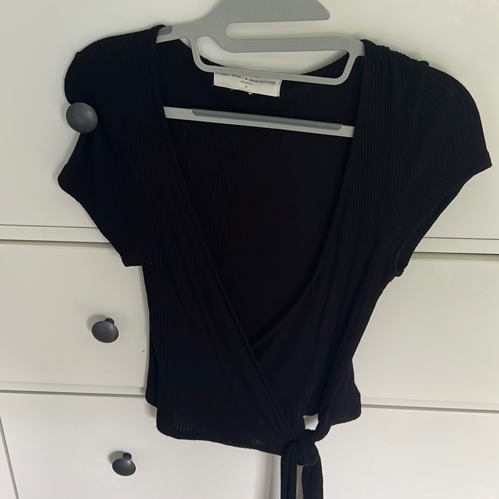 Urban cross tie top